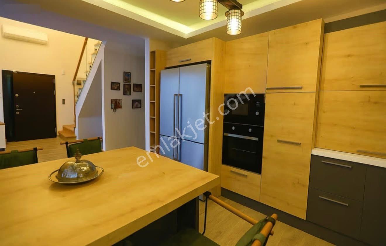 Özel Havuzlu Lüks Müstakil Villa - Görsel 12