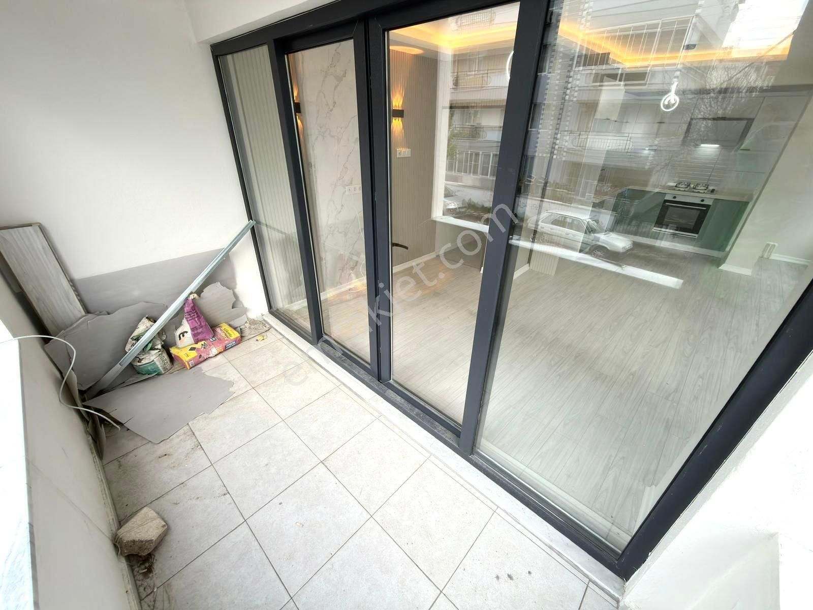 🏡 Referans'tan Akçay Merkez'de Şık Tasarımlı Ön Cephe Ayrı Mutfak 2+ Daire - Görsel 30