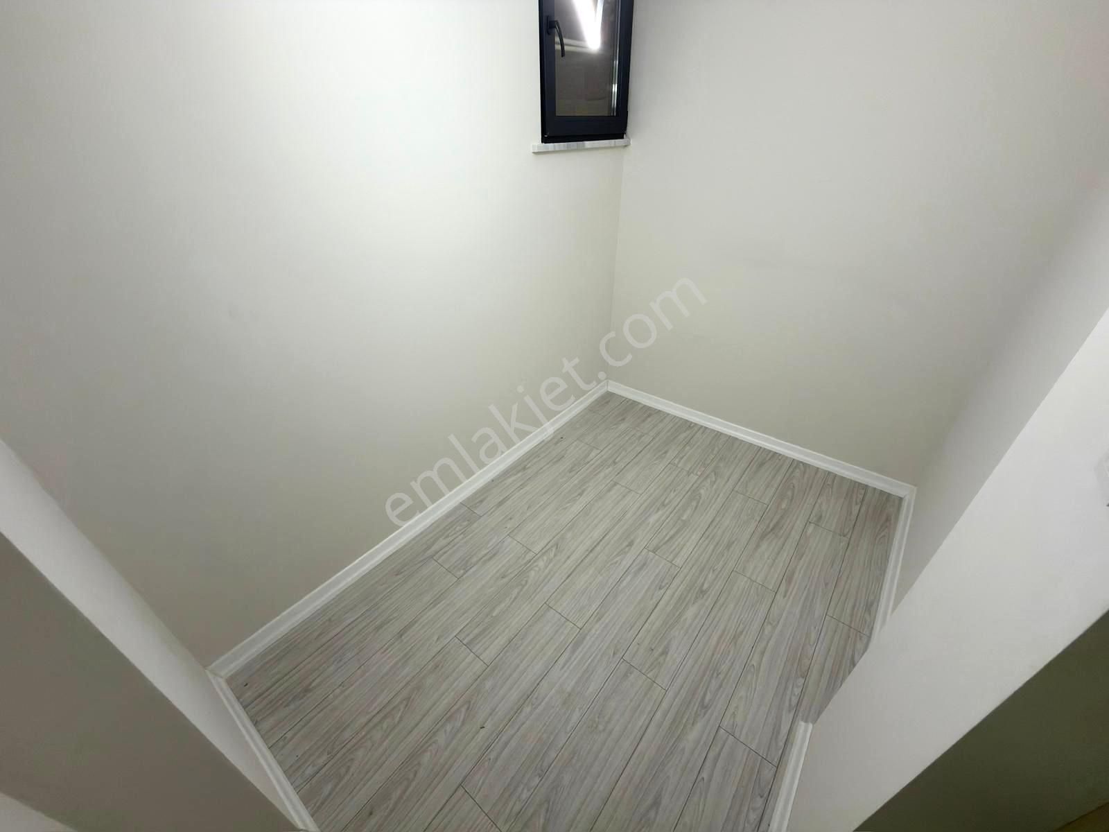 🏡 Referans'tan Akçay Merkez'de Şık Tasarımlı Ön Cephe Ayrı Mutfak 2+ Daire - Görsel 3