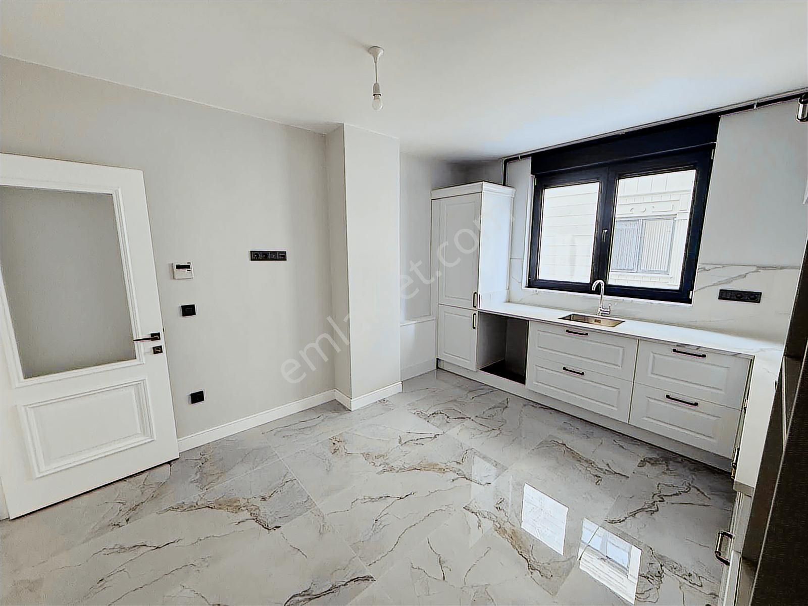 Çengelköy Güzeltepede Lüks 4+1 Butik Site Dairesi Satılık Özel! - Görsel 12