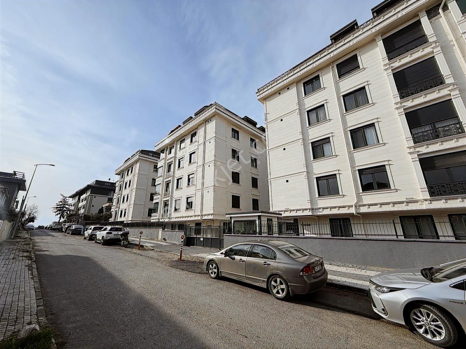 Çengelköy Güzeltepede Lüks 4+1 Butik Site Dairesi Satılık Özel! - Görsel 19