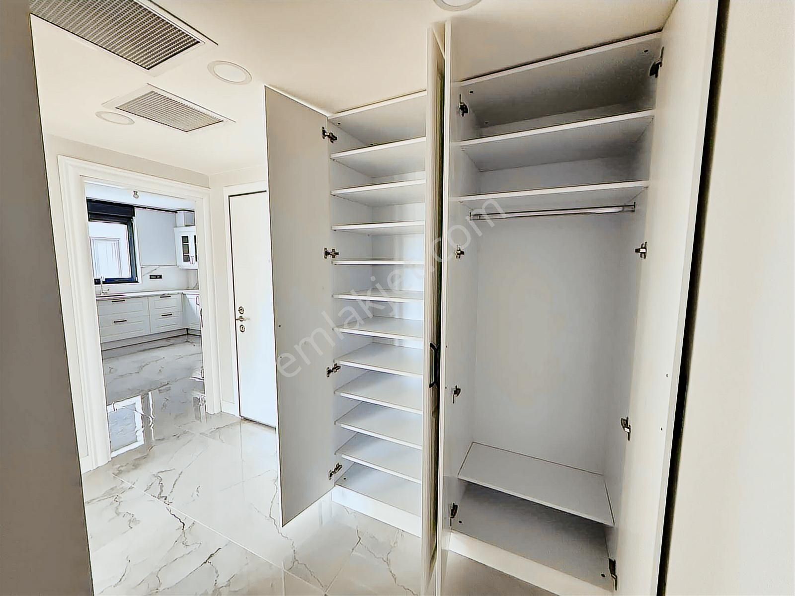 Çengelköy Güzeltepede Lüks 4+1 Butik Site Dairesi Satılık Özel! - Görsel 13