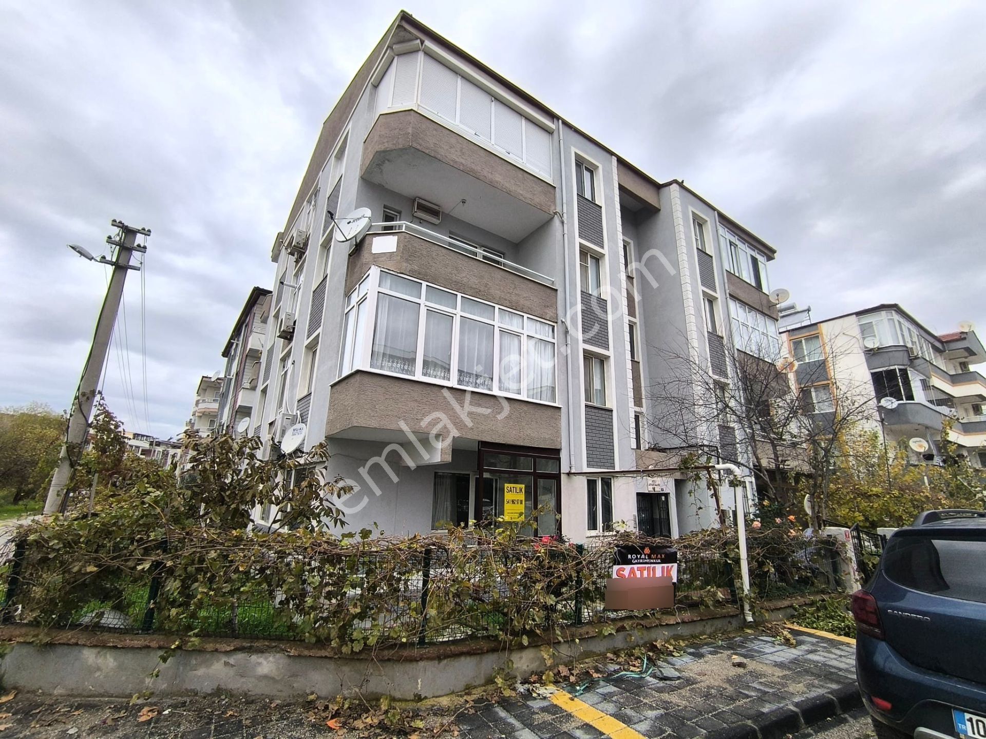 🏡 Referans'tan Altınkum'da Bahçeli Ön Cephe Denize 300 Metre Kaçmaz Fırsat 2+1 Daire