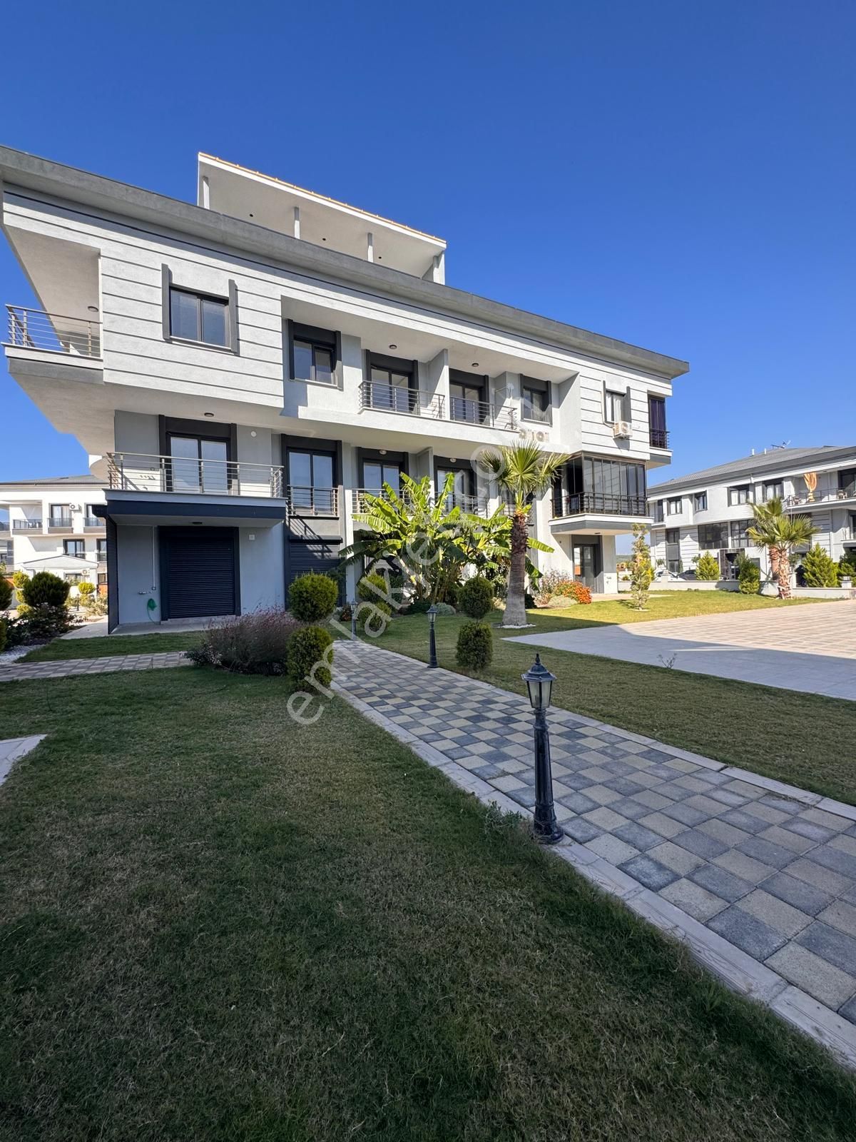 Didim Merkezde Havuzlu Site İçerisinde Satılık Fırsat Daireler - Görsel 16