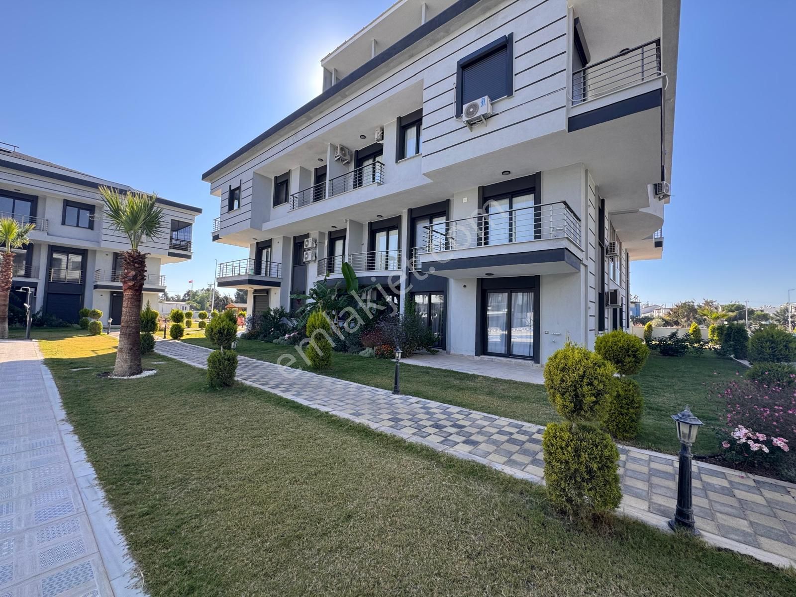 Didim Merkezde Havuzlu Site İçerisinde Satılık Fırsat Daireler - Görsel 23