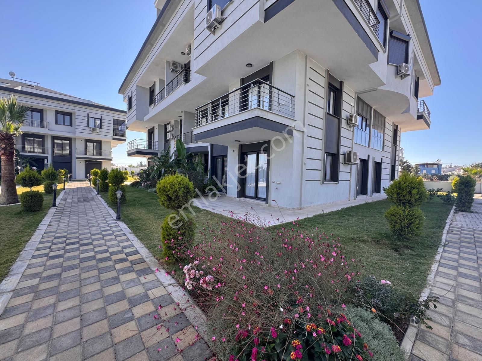 Didim Merkezde Havuzlu Site İçerisinde Satılık Fırsat Daireler - Görsel 24