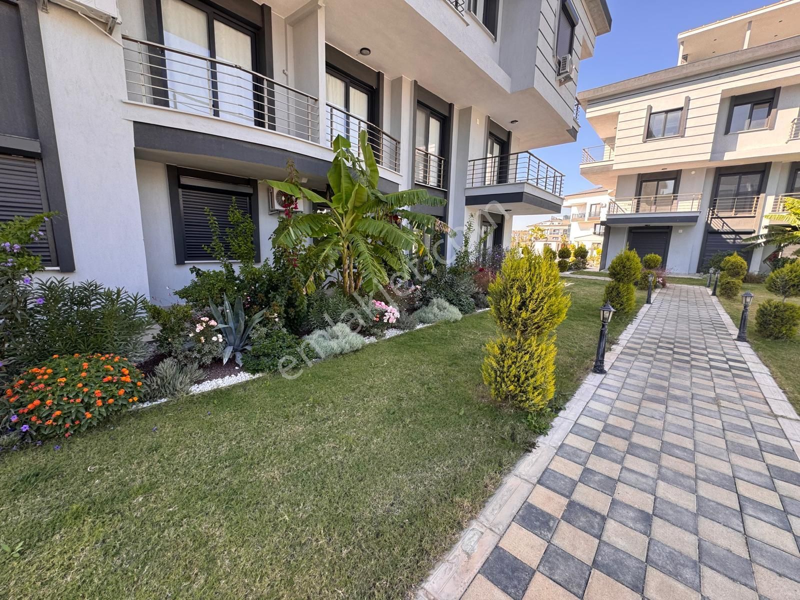 Didim Merkezde Havuzlu Site İçerisinde Satılık Fırsat Daireler - Görsel 17