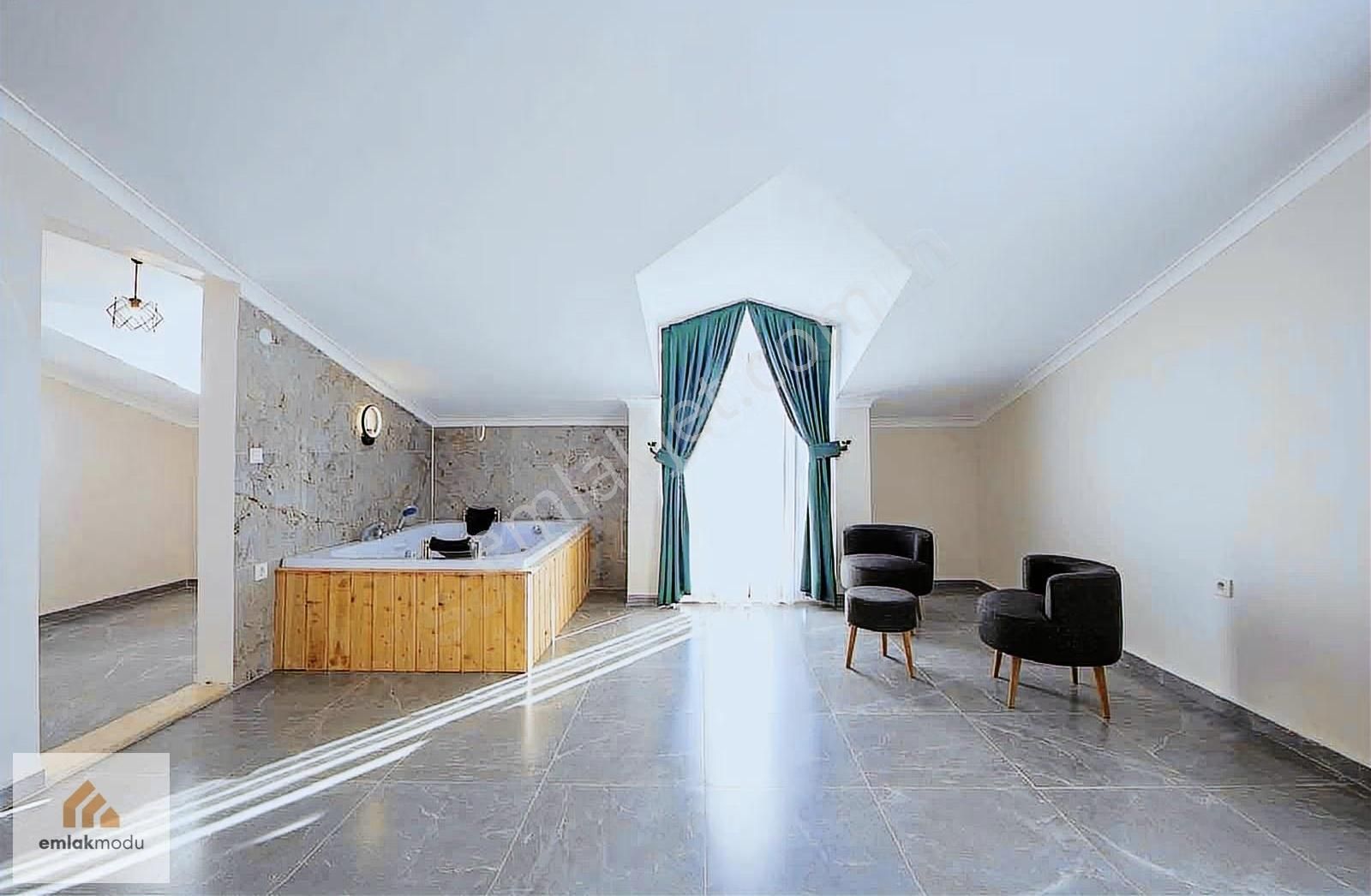 Fethiye De 3+1 Müstakil Full Eşyalı Uzun Dönem Kiralık Villa