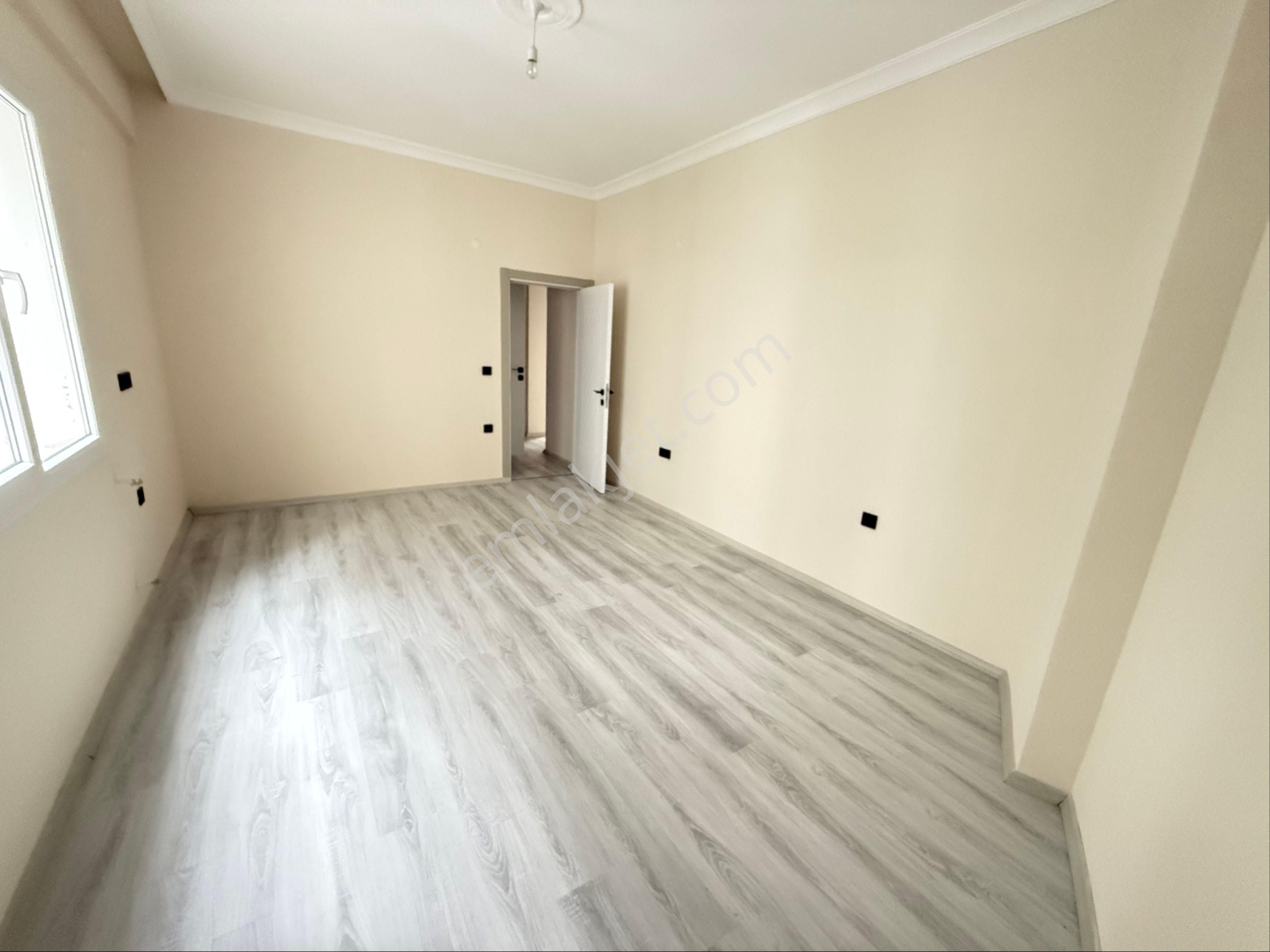 Kuşadası Davutlarda Satılık Arakat 2+1 Daire - Görsel 6