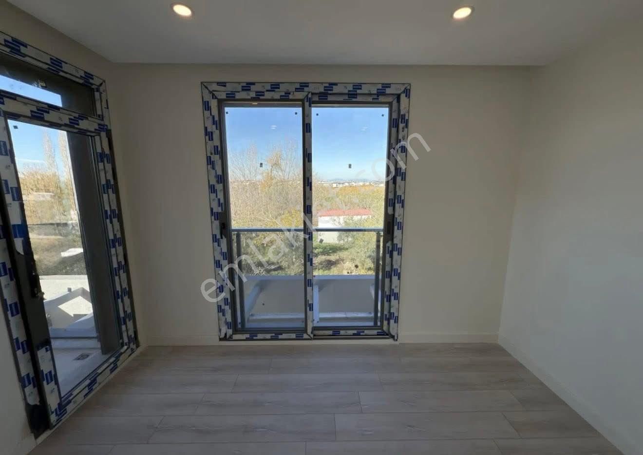 Kuşadası Güzelçamlı’da Doğayla İç İçe, Müstakil Ve Özel Havuzlu Villa 14.500.000 Tl - Görsel 12