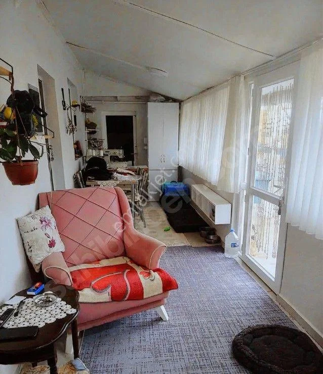 Silivri Kurfallı Satılık Müstakil Bahçeli Ev 284m2 Arsa 2+1 100m2 Ev - Görsel 5