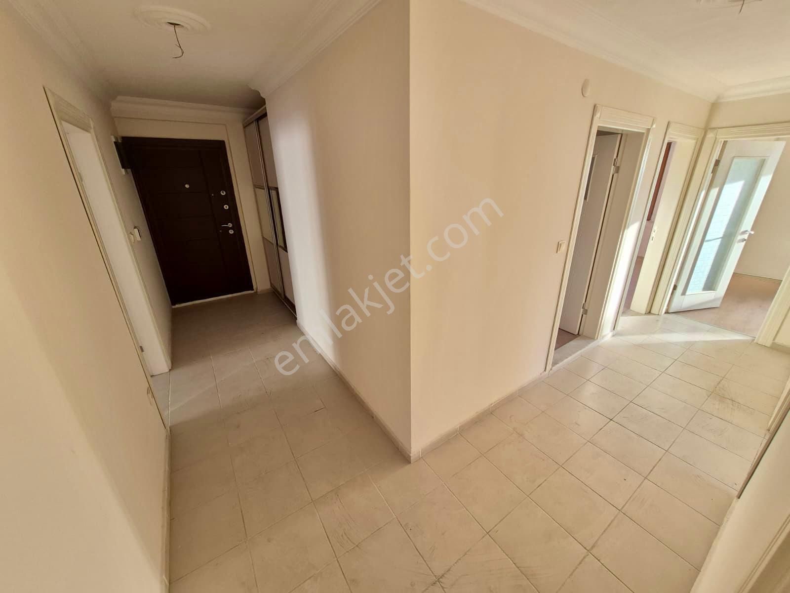 🏡 Referans'tan Akçay Merkez'de Ebeveyn Banyolu Geniş 3+1 Daire - Görsel 13