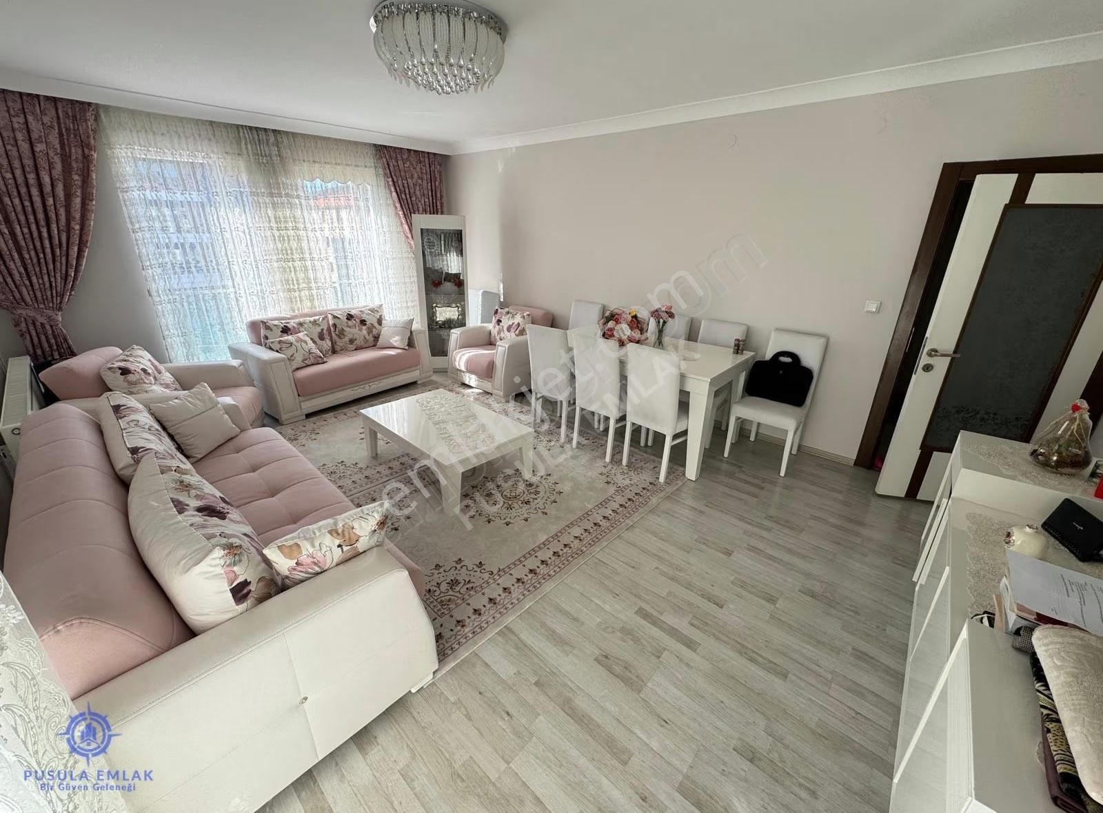 Ｐｕｓｕｌａｅｍｌａｋ'ｄａｎ Doğu Caddesi Üzerinde Önü Açık Ferah 3+1 Daire - Görsel 7