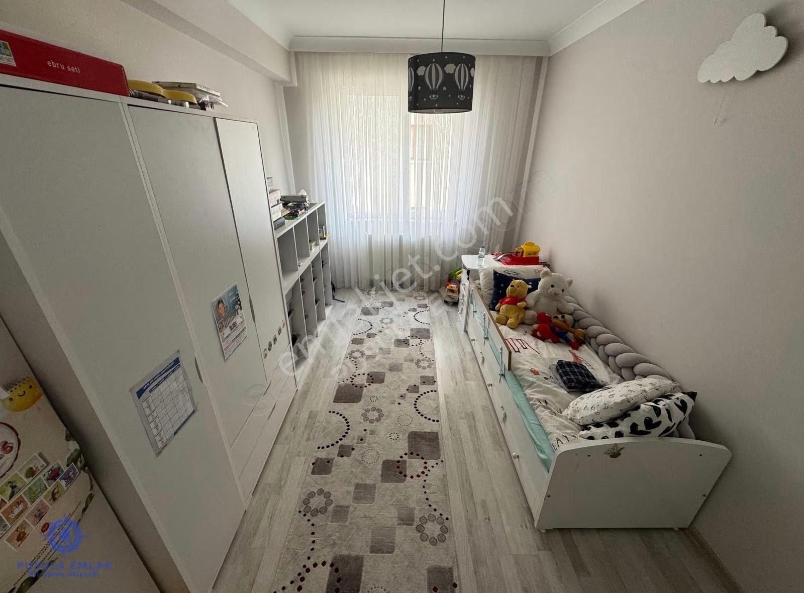 Ｐｕｓｕｌａｅｍｌａｋ'ｄａｎ Doğu Caddesi Üzerinde Önü Açık Ferah 3+1 Daire - Görsel 16