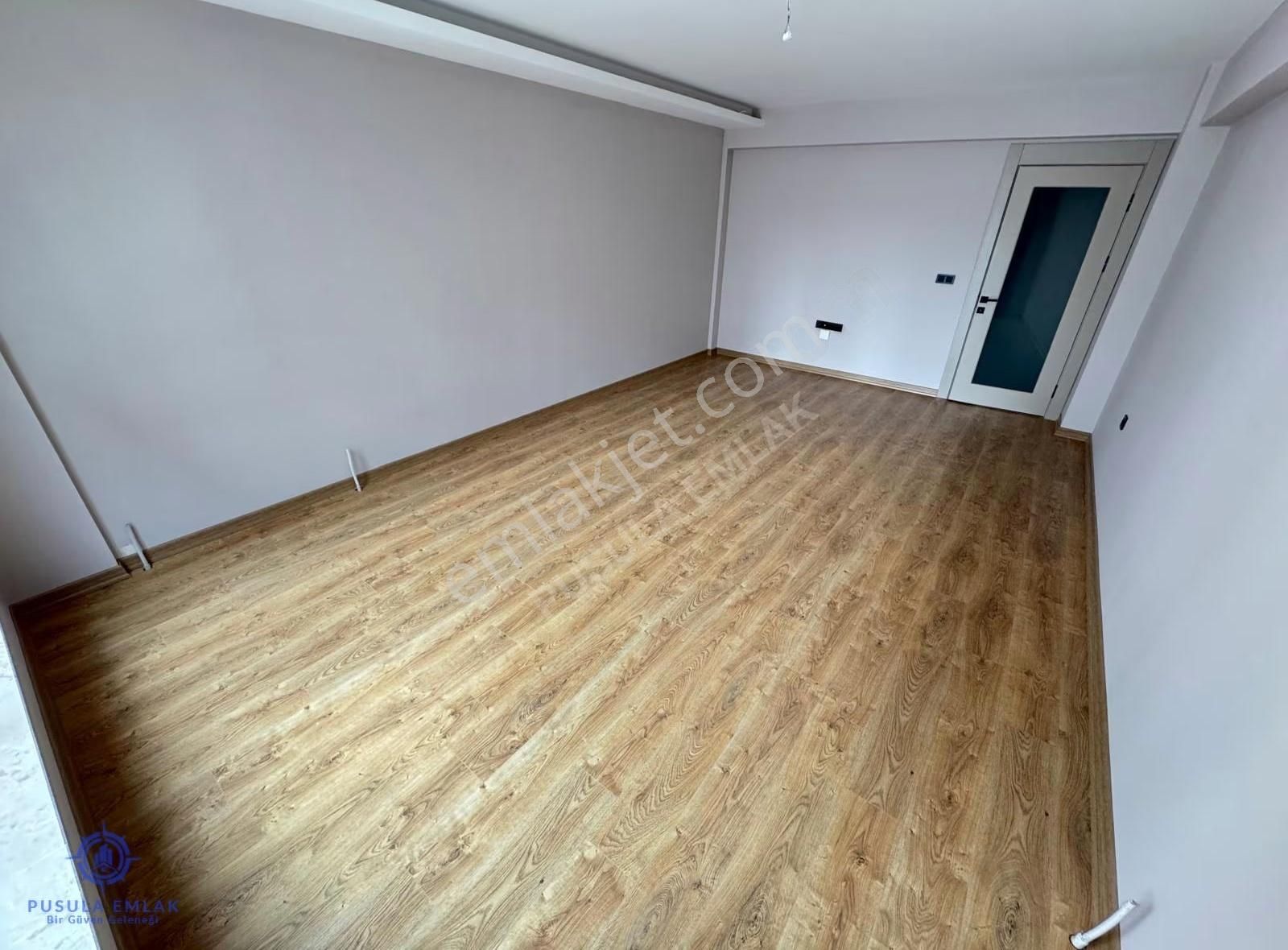 Ｐｕｓｕｌａｅｍｌａｋ'ｄａｎ Lüx Yapılı Yıldız Göbeğe Yakın Sıfır 3+1 Daire - Görsel 10