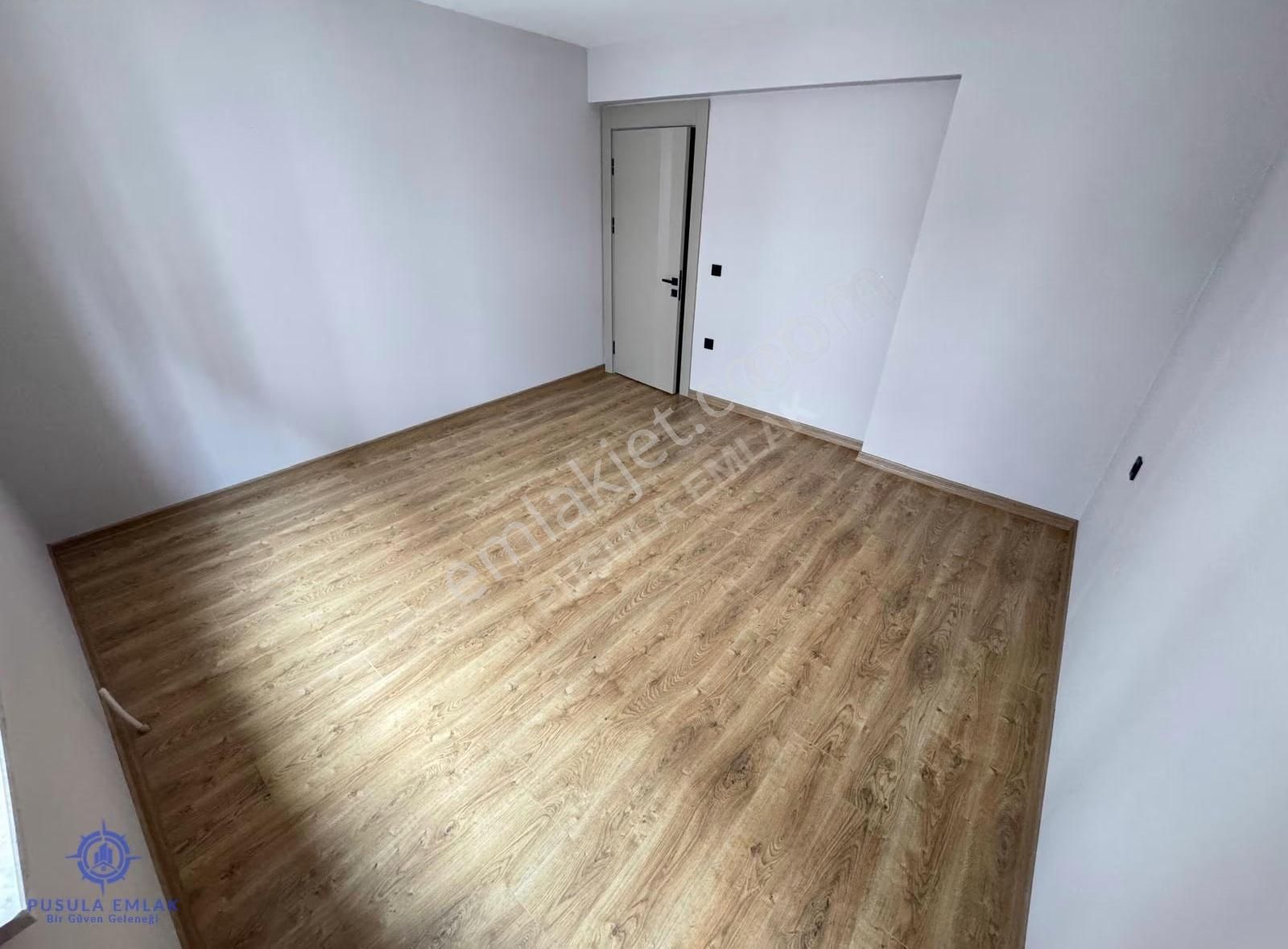 Ｐｕｓｕｌａｅｍｌａｋ'ｄａｎ Lüx Yapılı Yıldız Göbeğe Yakın Sıfır 3+1 Daire - Görsel 31