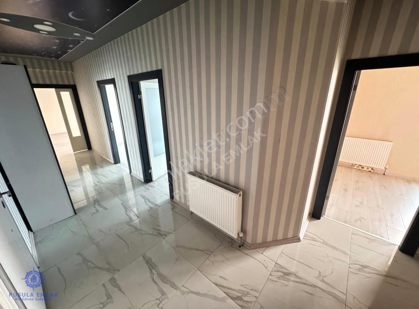 Ｐｕｓｕｌａｅｍｌａｋ'ｄａｎ Site İçerisinde Geniş Balkonlu 3+1 Kiralık Daire - Görsel 16