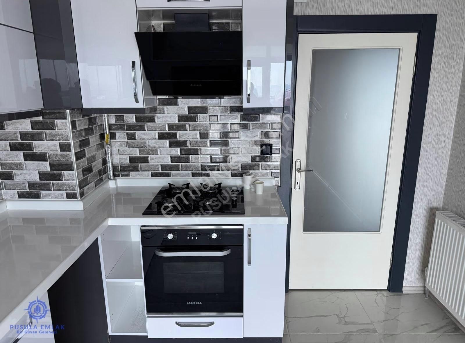 Ｐｕｓｕｌａｅｍｌａｋ'ｄａｎ Site İçerisinde Geniş Balkonlu 3+1 Kiralık Daire - Görsel 29
