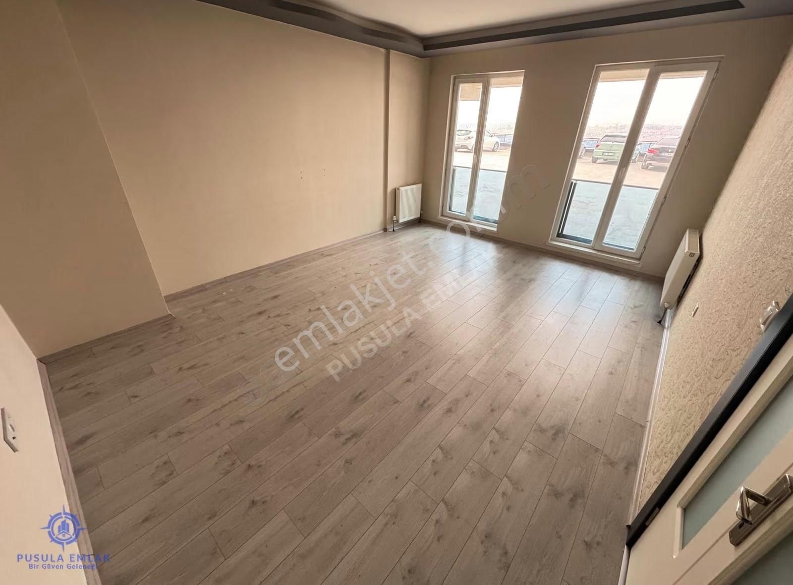 Ｐｕｓｕｌａｅｍｌａｋ'ｄａｎ Site İçerisinde Geniş Balkonlu 3+1 Kiralık Daire - Görsel 13