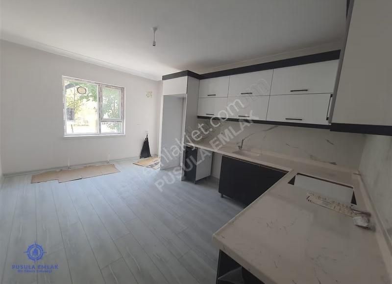 Pusuladan Battalgazi Mah Cadde Üzeri E.banyolu 3+1 Satılık Daire - Görsel 3