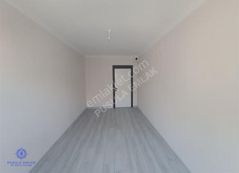 Pusuladan Battalgazi Mah Cadde Üzeri E.banyolu 3+1 Satılık Daire - Görsel 2