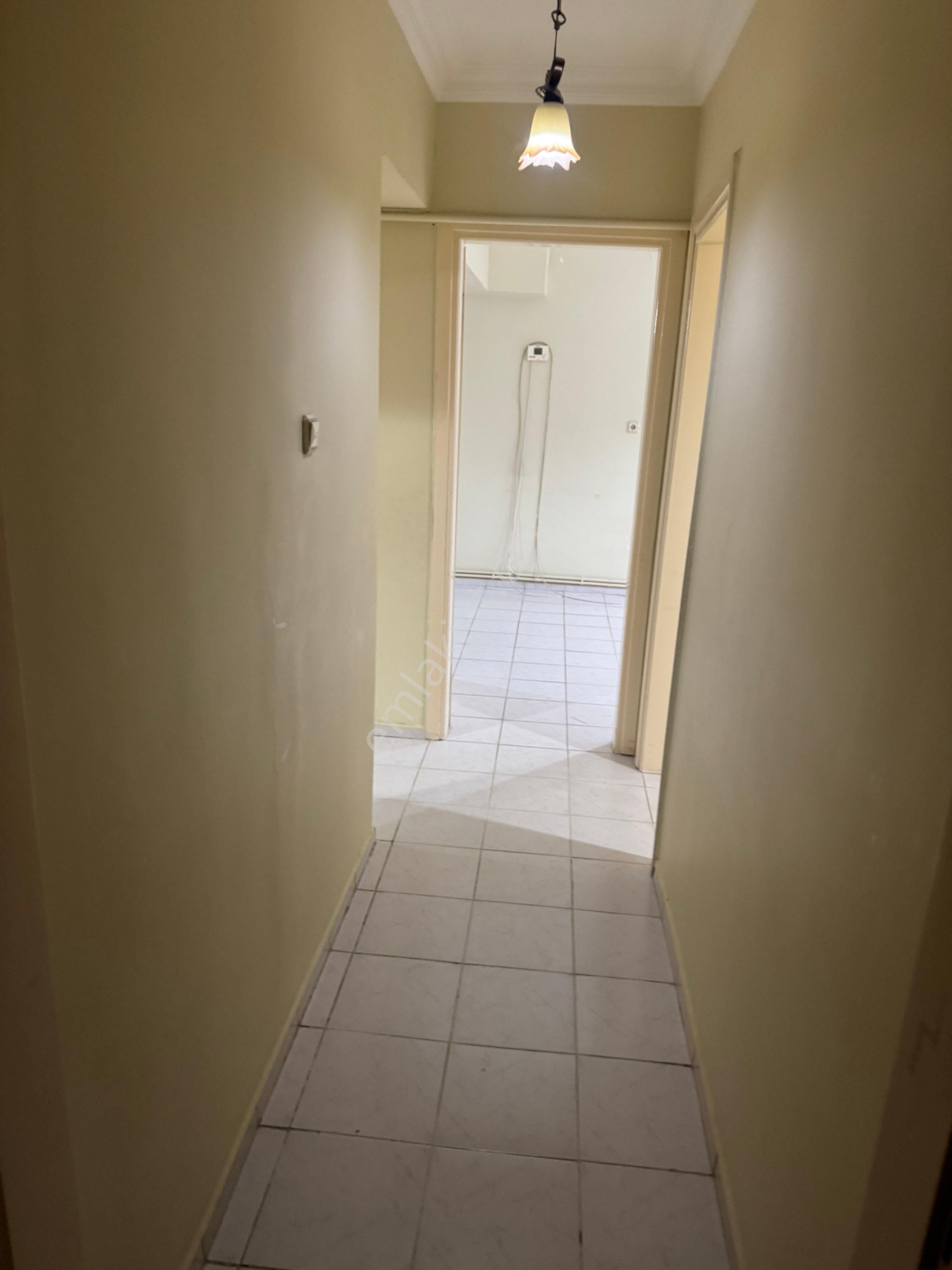 Kuyumcular Sokağına Yakın 1. Kat 160m2 3+1 Daire - Görsel 13