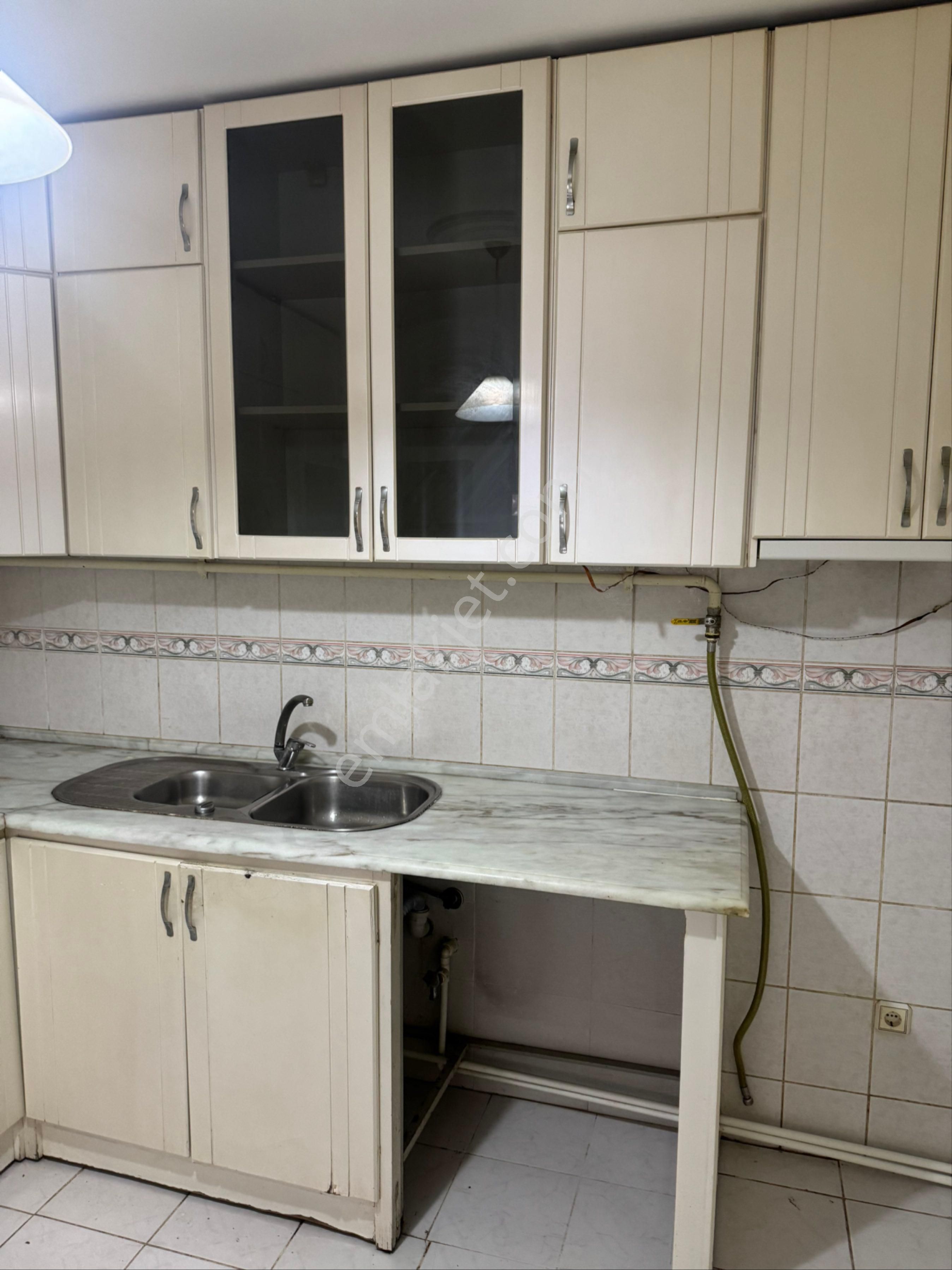 Kuyumcular Sokağına Yakın 1. Kat 160m2 3+1 Daire - Görsel 22