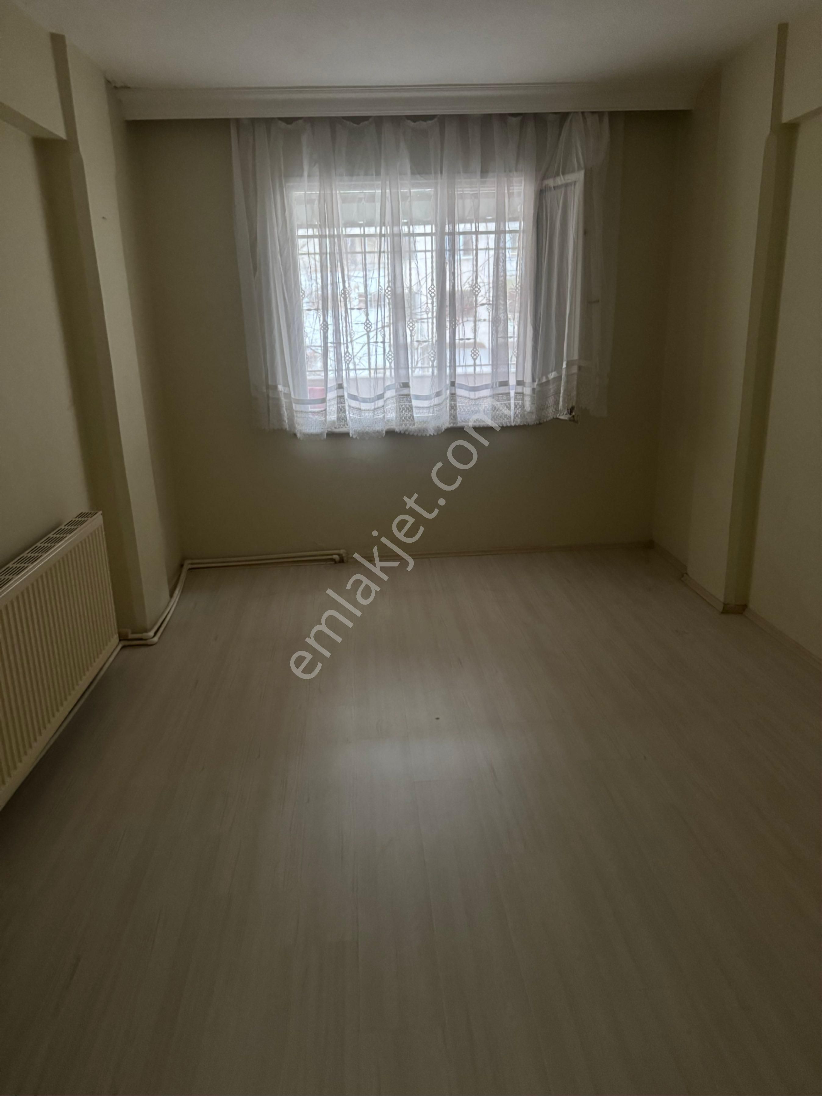 Kuyumcular Sokağına Yakın 1. Kat 160m2 3+1 Daire - Görsel 14