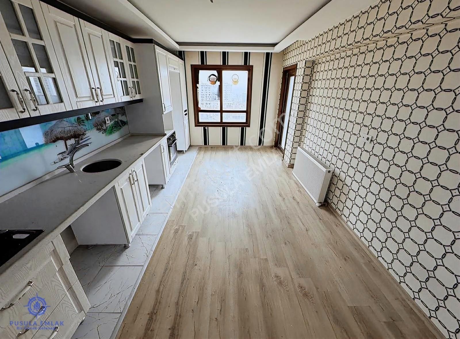 Ｐｕｓｕｌａｅｍｌａｋ'ｄａｎ Site İçerisinde G. Balkonlu Manzaralı 3+1 Daire - Görsel 4