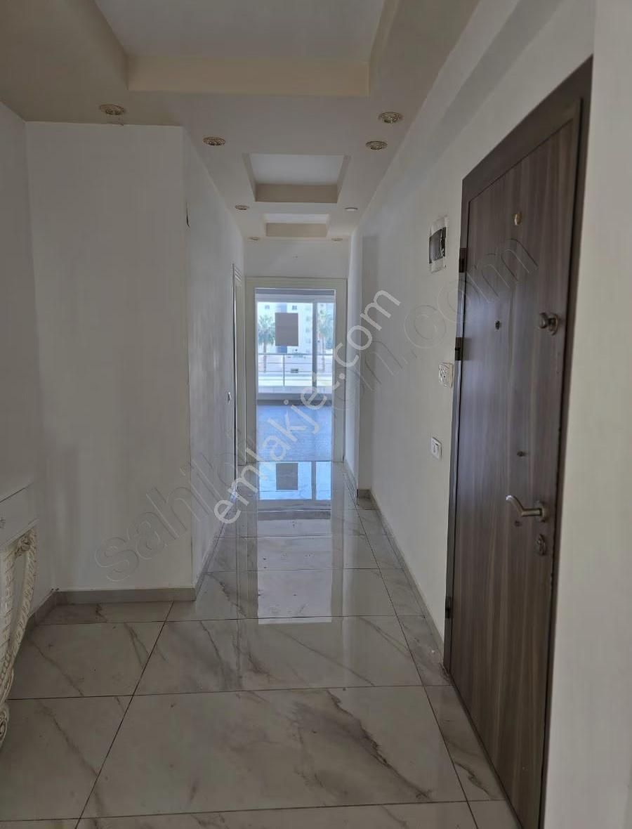 Eski Mezitli Belediyesi Karşısı Kiralık Daire - Görsel 4