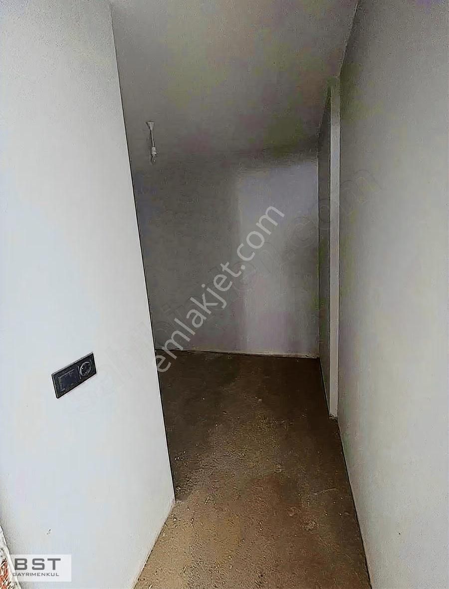 Bst' Den Tual Mabeyin Konaklarında Satılık 5+1 Ara Kat - Görsel 11