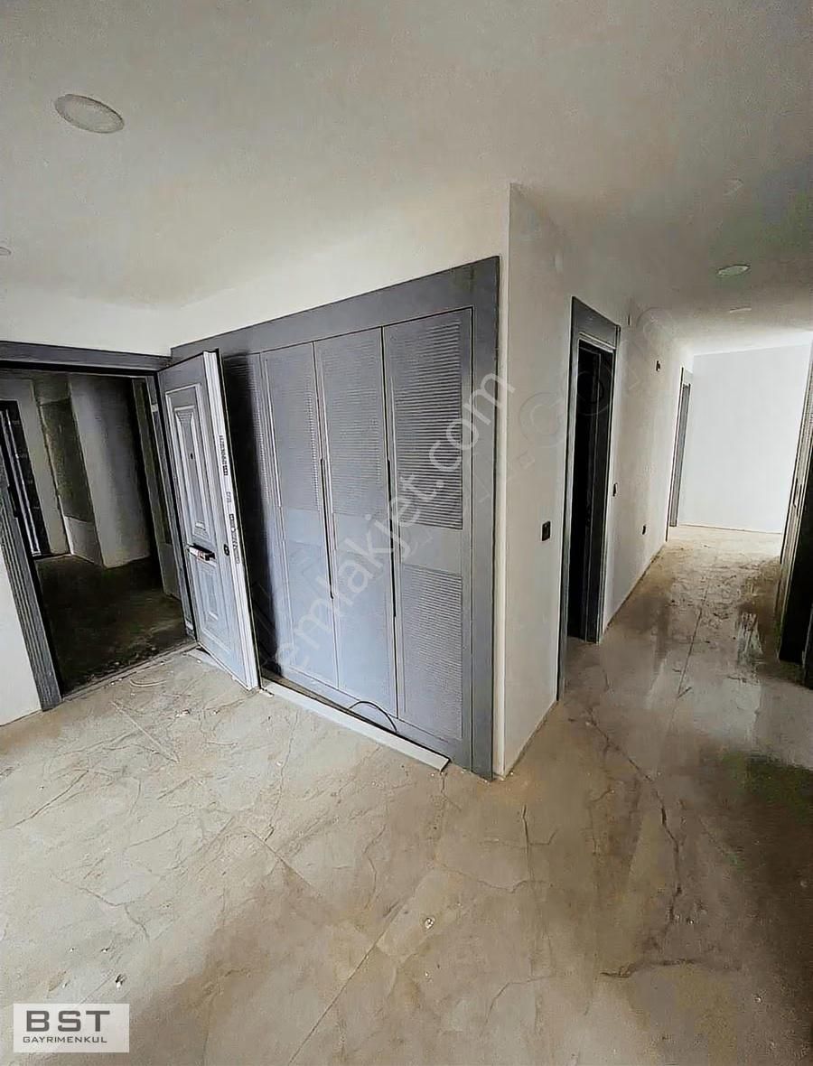 Bst' Den Tual Mabeyin Konaklarında Satılık 5+1 Ara Kat - Görsel 13