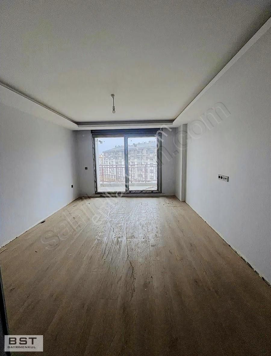 Bst' Den Tual Mabeyin Konaklarında Satılık 5+1 Ara Kat - Görsel 4