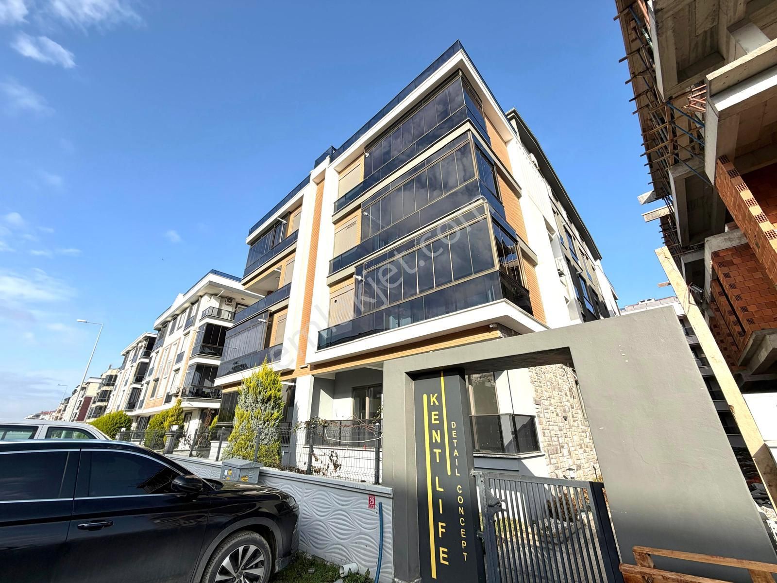 🏡 Referans'tan Altınkum'da Modern Tasarımlı Ebeveyn Banyolu Geniş Balkonlu 2+1 Dair - Görsel 2