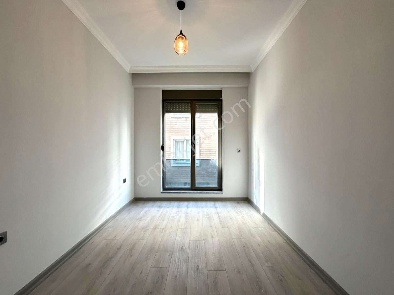 🏡 Referans'tan Altınkum'da Modern Tasarımlı Ebeveyn Banyolu Geniş Balkonlu 2+1 Dair - Görsel 12