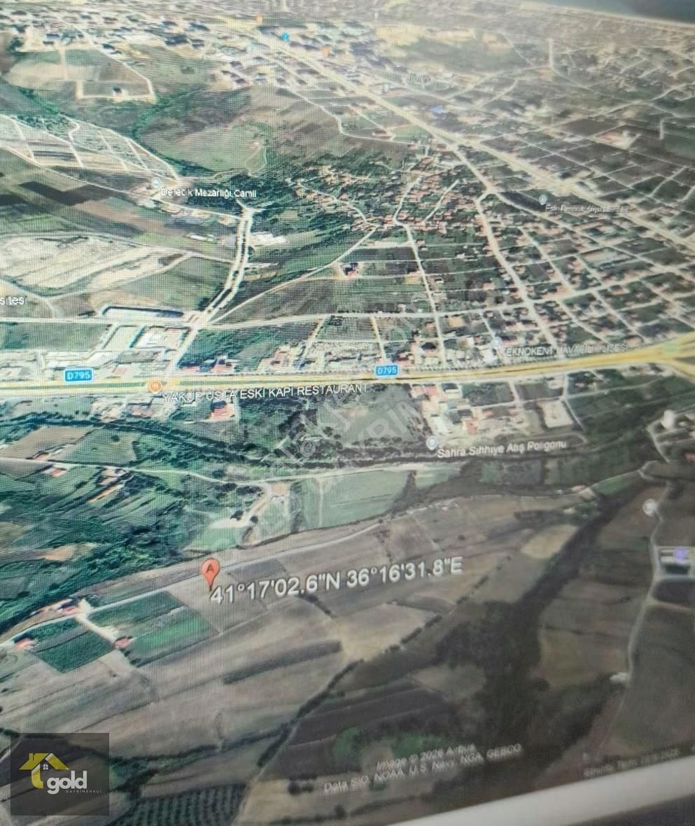 Uzgur Mevkii Otogar Yakın 462 M2 Hisse Satılık