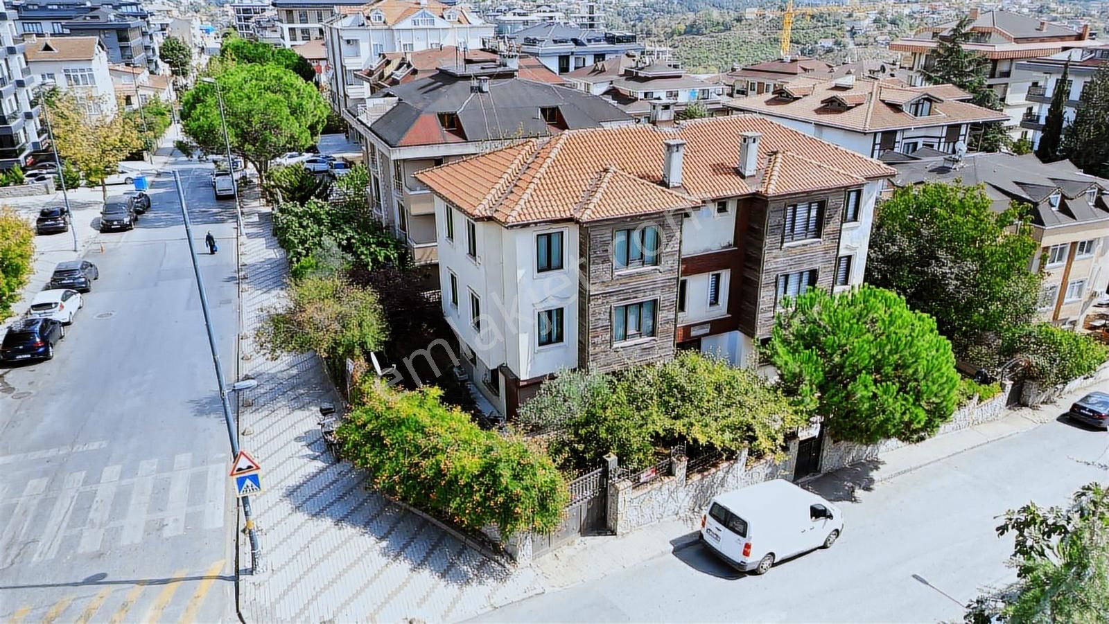 Çengelköyde 4+1 Tripleks Satılık Villa - Görsel 19