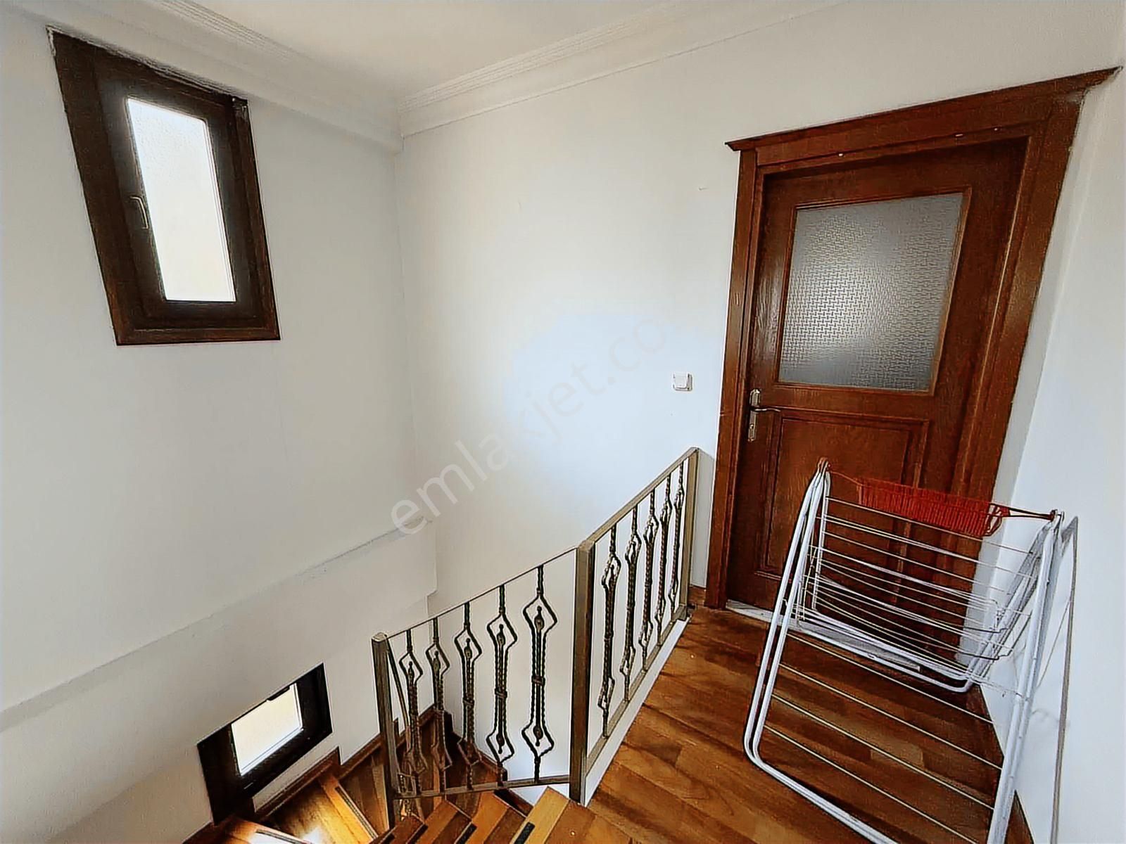 Çengelköyde 4+1 Tripleks Satılık Villa - Görsel 13