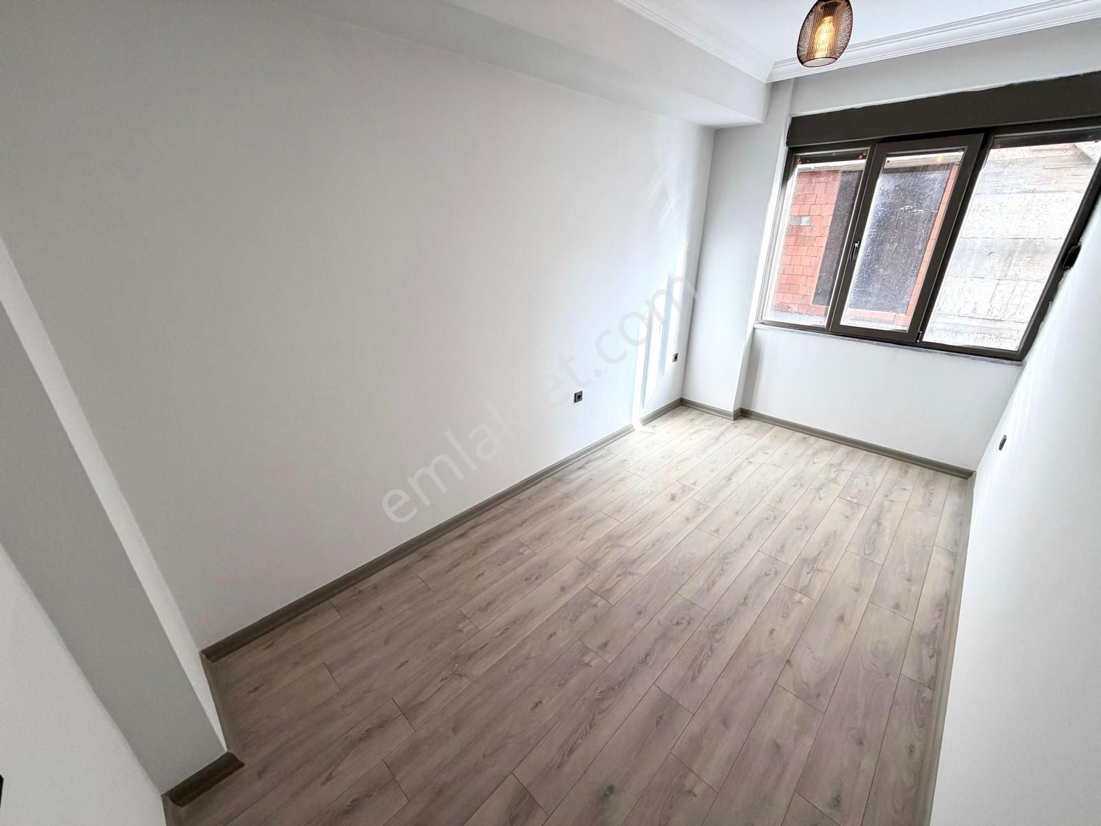 🏡 Referans'tan Altınkum'da Modern Tasarımlı Ebeveyn Banyolu Ön Cephe Ayrı Mutfak 2+1 Daire - Görsel 10