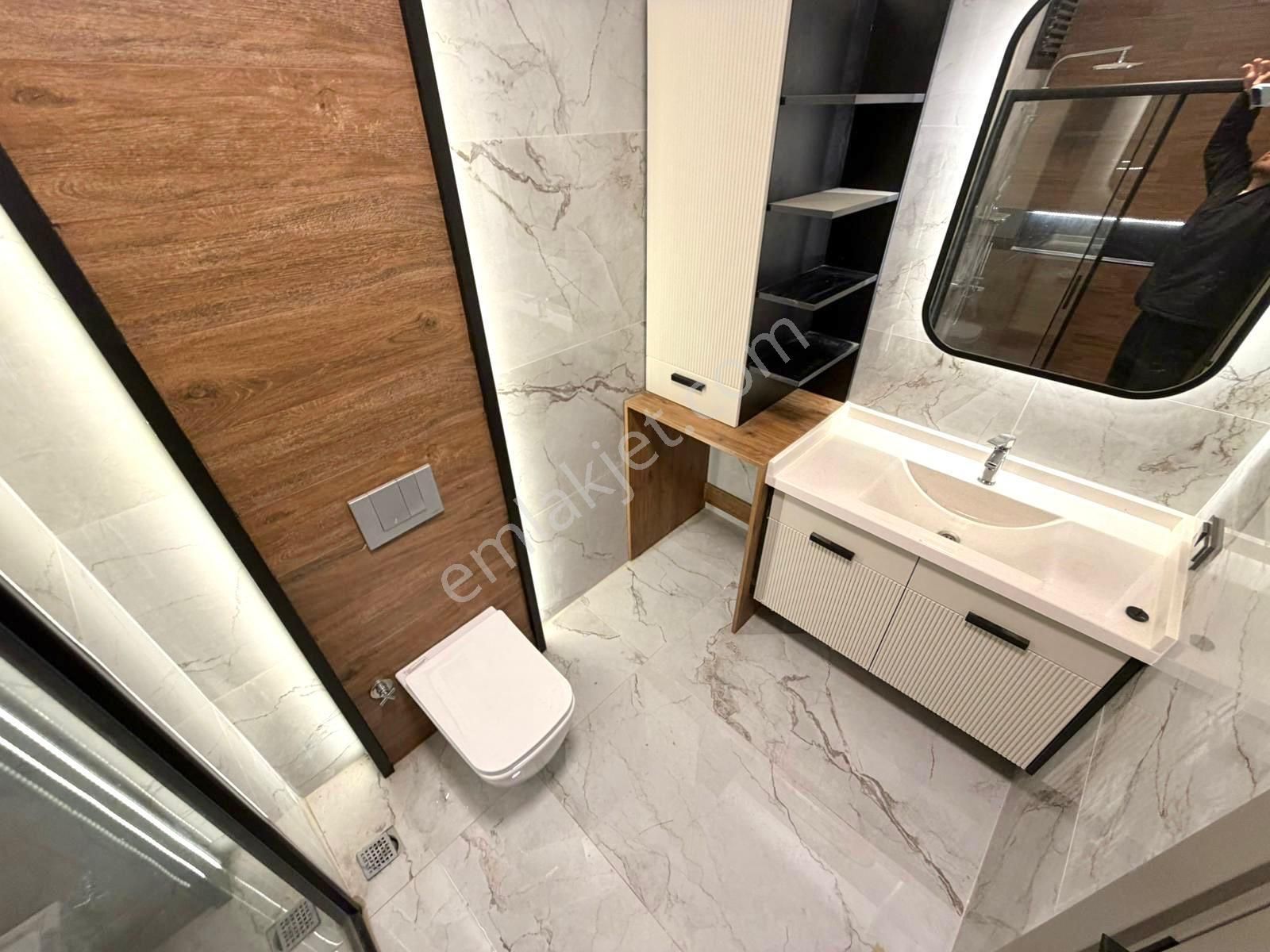 🏡 Referans'tan Altınkum'da Modern Tasarımlı Ebeveyn Banyolu Ön Cephe Ayrı Mutfak 2+1 Daire - Görsel 26