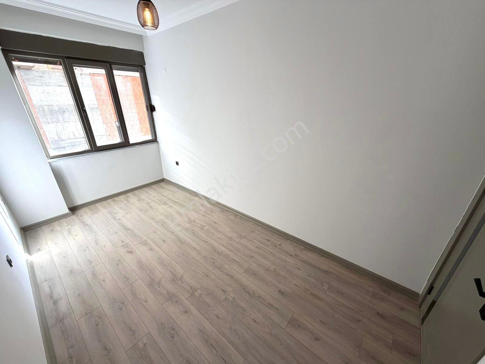 🏡 Referans'tan Altınkum'da Modern Tasarımlı Ebeveyn Banyolu Ön Cephe Ayrı Mutfak 2+1 Daire - Görsel 25