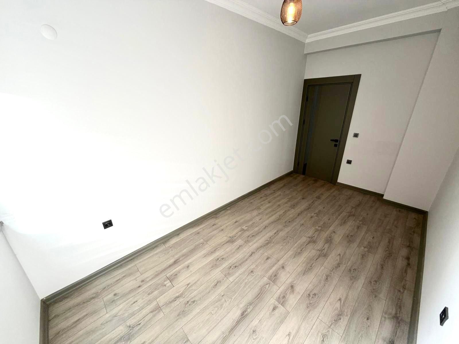 🏡 Referans'tan Altınkum'da Modern Tasarımlı Ebeveyn Banyolu Ön Cephe Ayrı Mutfak 2+1 Daire - Görsel 19