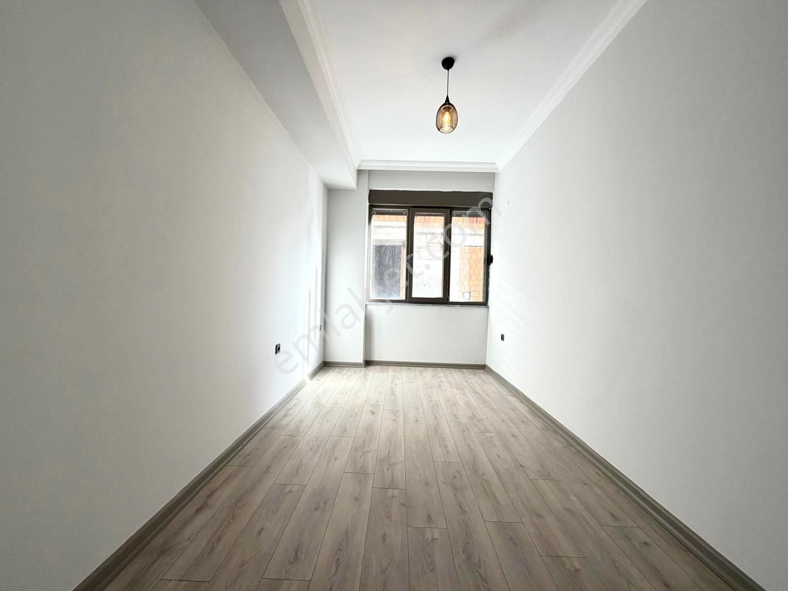 🏡 Referans'tan Altınkum'da Modern Tasarımlı Ebeveyn Banyolu Ön Cephe Ayrı Mutfak 2+1 Daire - Görsel 33