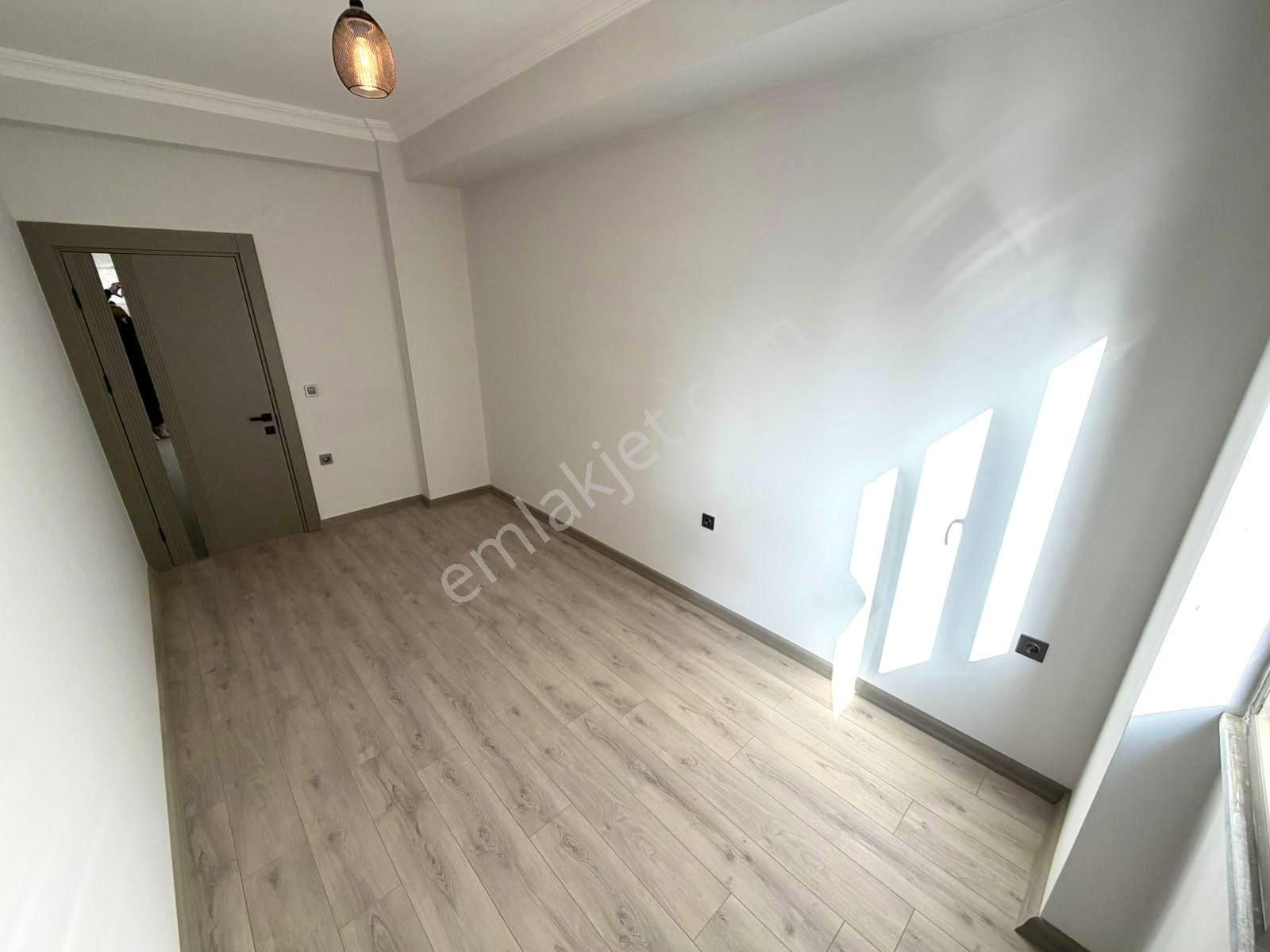 🏡 Referans'tan Altınkum'da Modern Tasarımlı Ebeveyn Banyolu Ön Cephe Ayrı Mutfak 2+1 Daire - Görsel 16