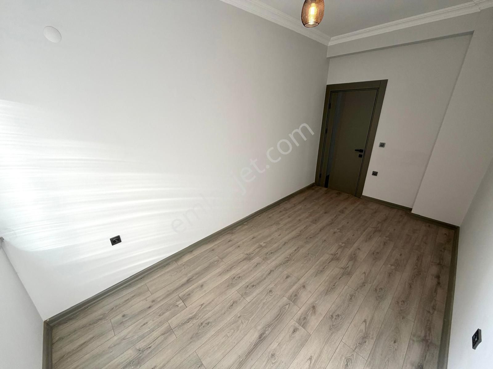 🏡 Referans'tan Altınkum'da Modern Tasarımlı Ebeveyn Banyolu Ön Cephe Ayrı Mutfak 2+1 Daire - Görsel 27