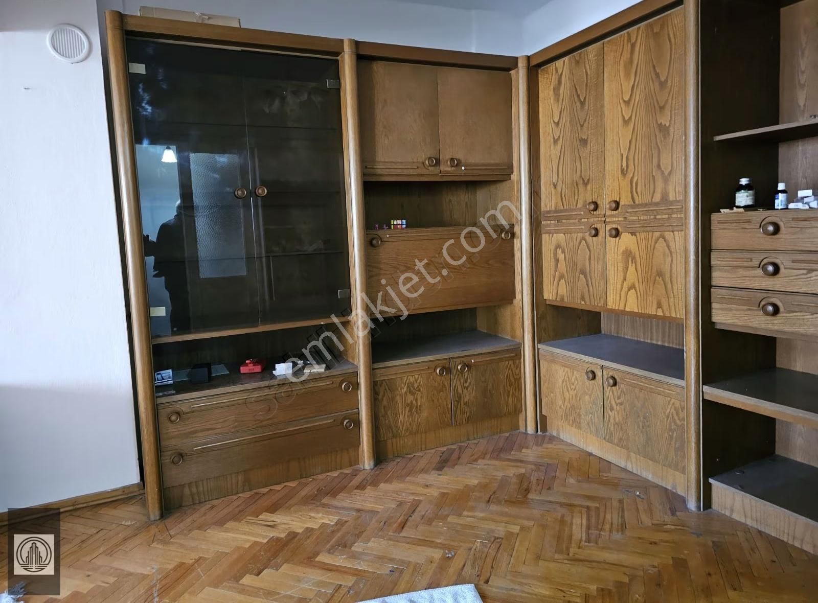 İstiklal Caddesi Üzerinde 3+1 Asansörlü 175 M² Satılık - Görsel 2