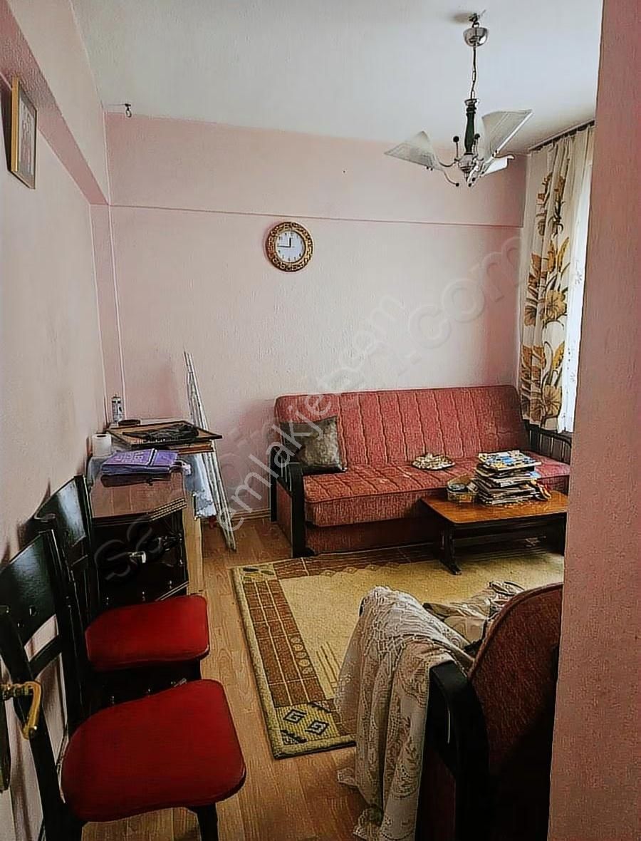 Merkezde Afjetlı Ucuz Daıre Arayanlara Fırsat 3+1 Ara Kat Kılerl - Görsel 2