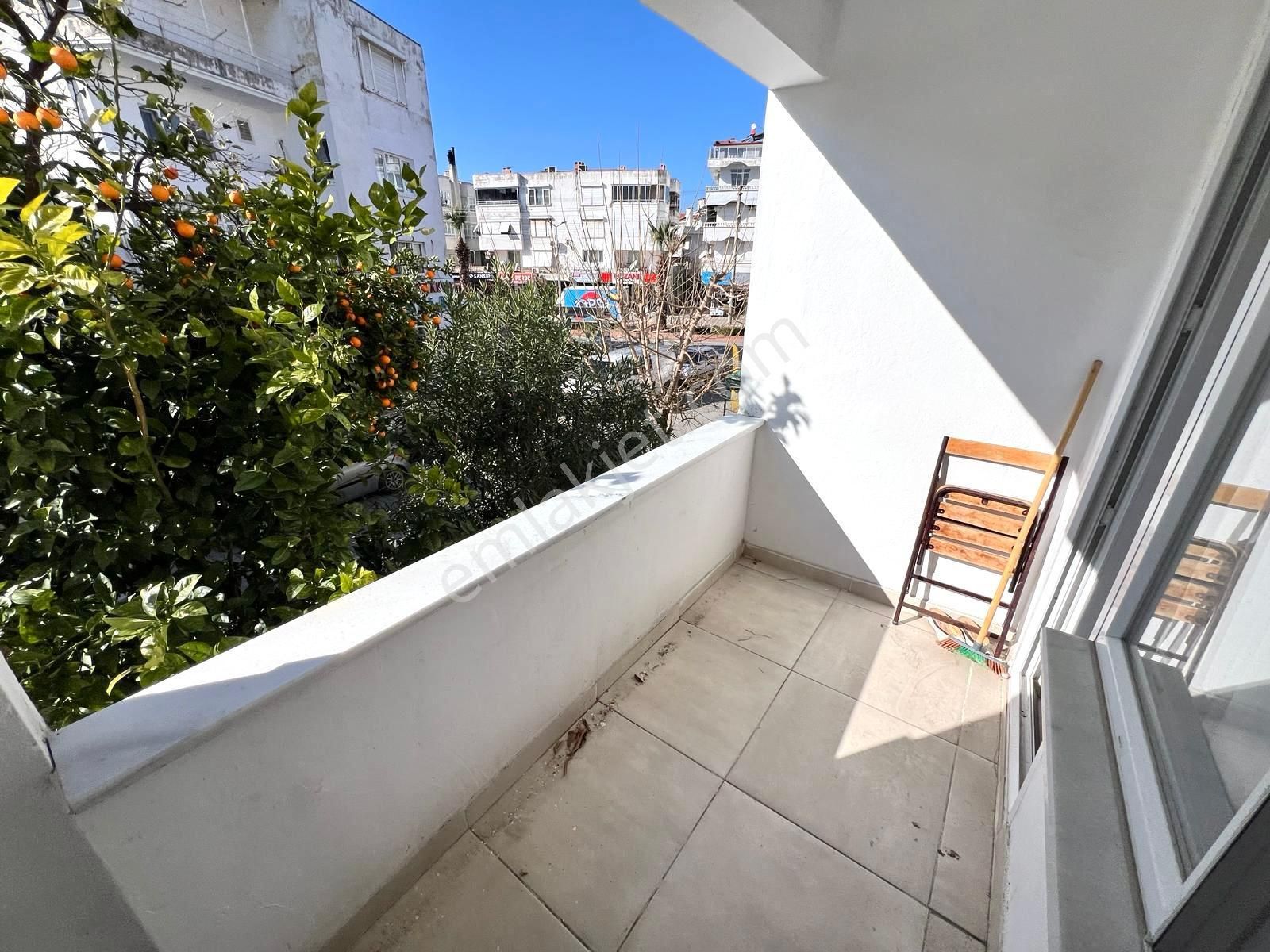 🏡 Referans'tan Akçay Merkez'de Denize 300 Mt Ayrı Mutfak 2+1 Daire - Görsel 21