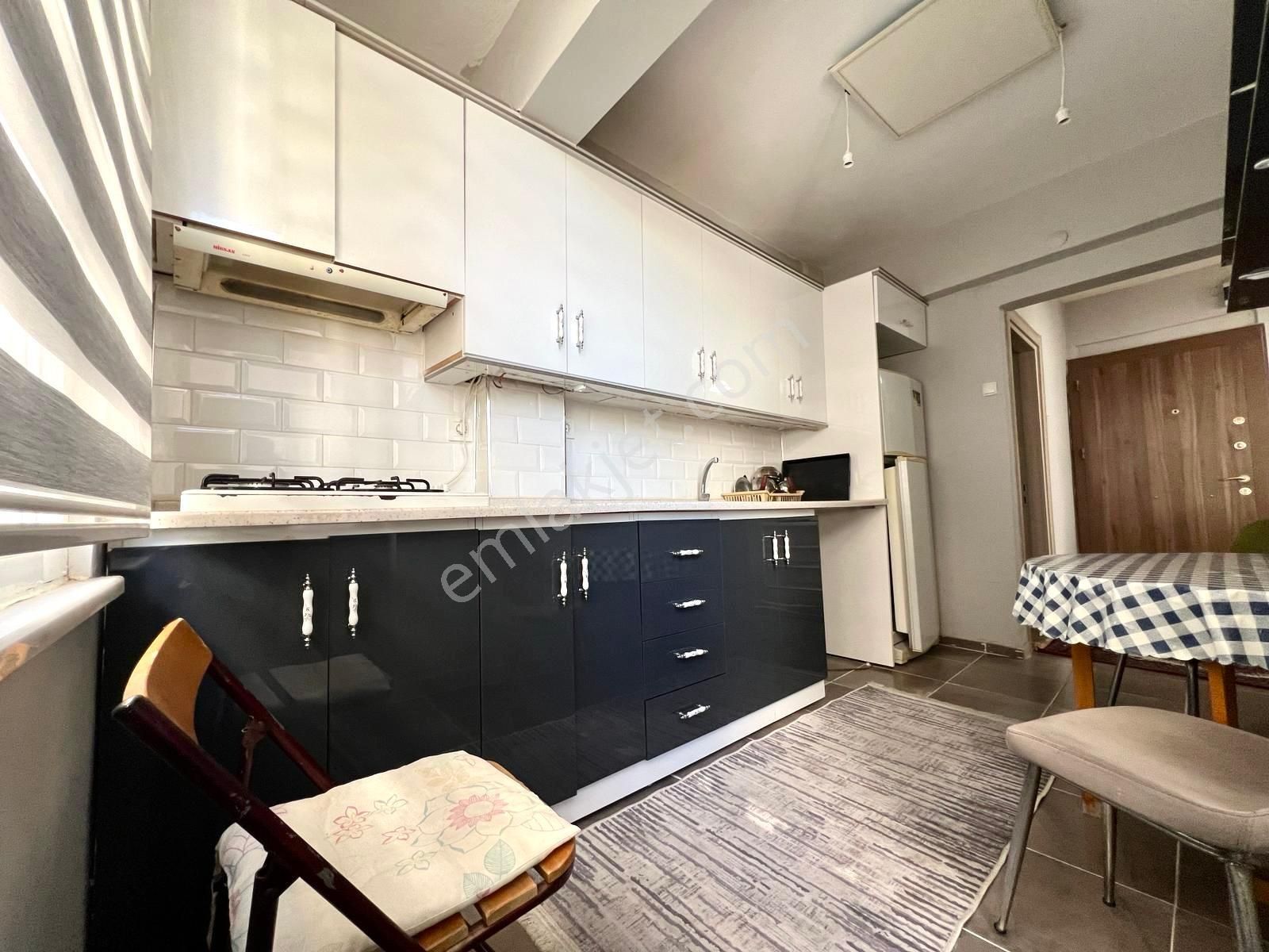 🏡 Referans'tan Akçay Merkez'de Denize 300 Mt Ayrı Mutfak 2+1 Daire - Görsel 15