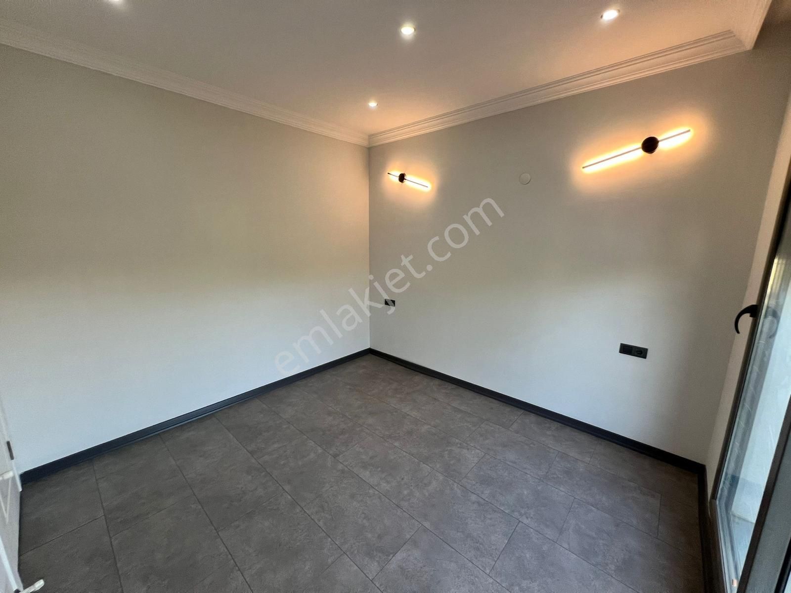 Didim Altınkumda Denize 150 Metre Satılık 2+1 Teraslı Dubleks Daire - Görsel 8